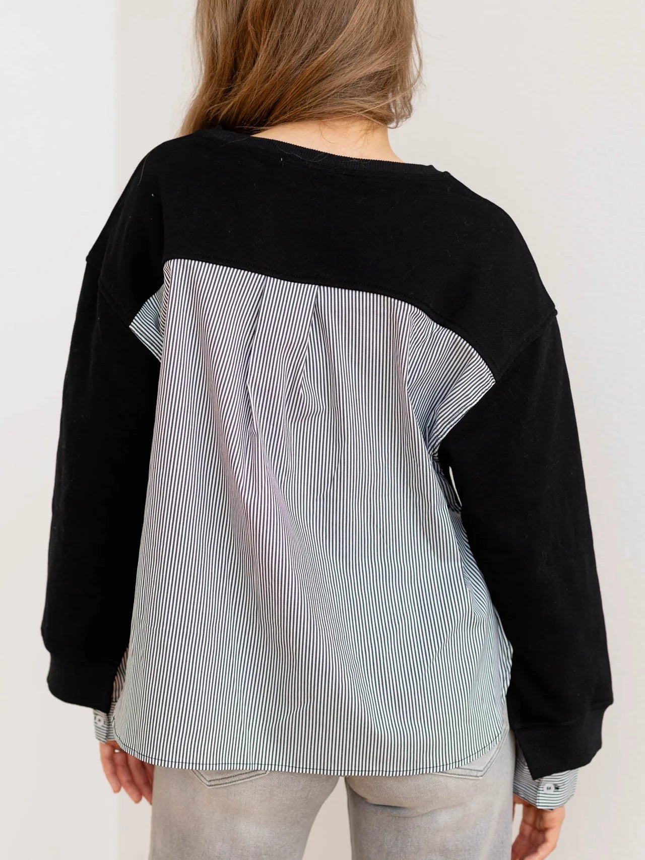 Elan mixed media top